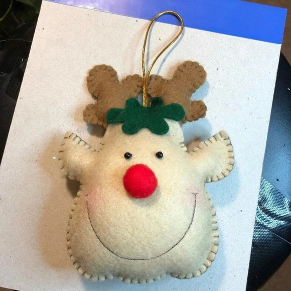 Unique Christmas ornament Rain deer head - Picture 1 of 3